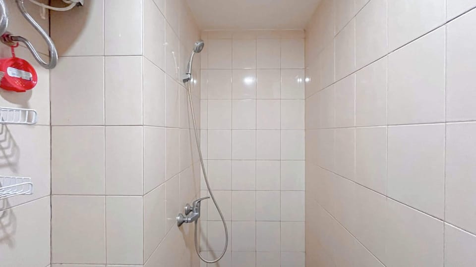 Comfort Studio Room At Vida View Apartment Apartment in Indonesia