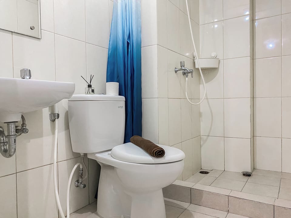 Comfy And Well Furnished 2Br Springlake Summarecon Bekasi Apartment Apartment in West Java