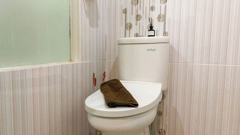 Big And Comfy Studio At Kemang Village Apartment Apartment in South Jakarta City