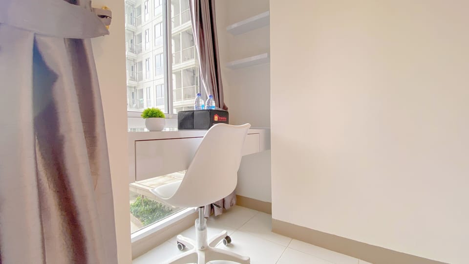 Deluxe Studio | Desk, WiFi (free)