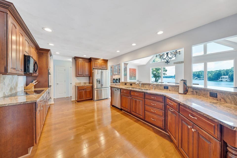 Spacious kitchen, granite countertops, and top quality appliances.