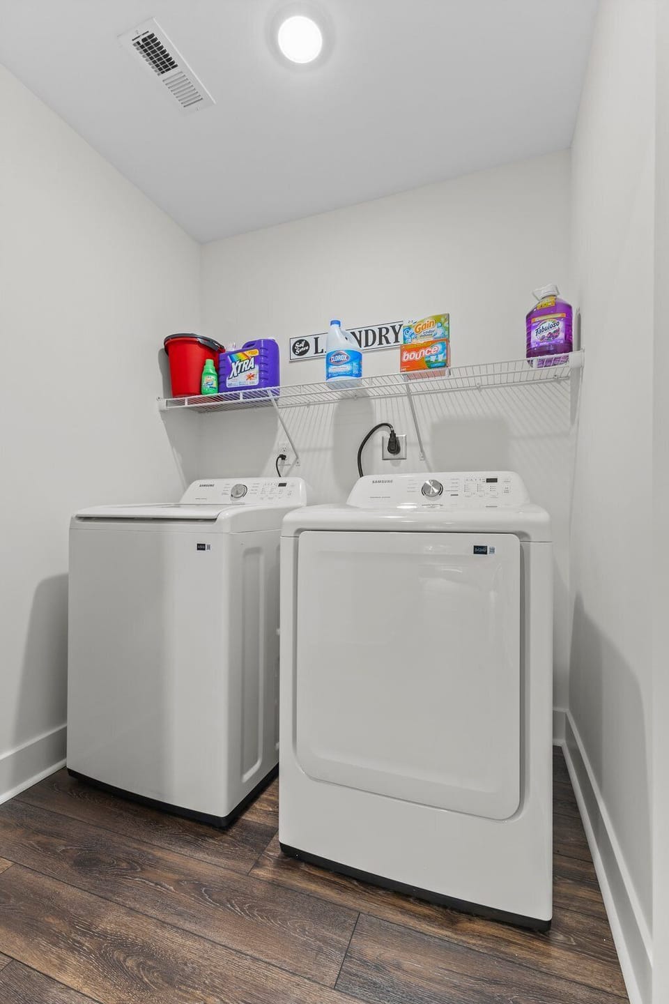 Laundry Room | large washer + dryer