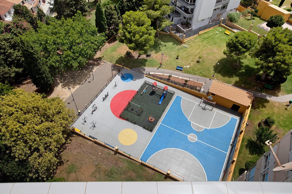 Sport court