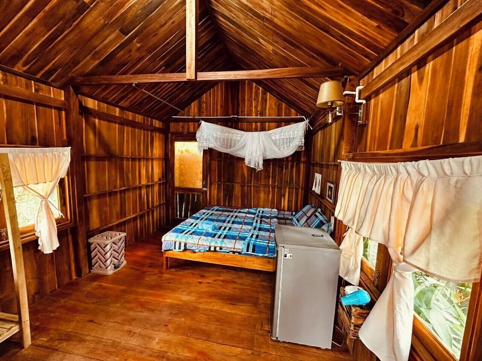Comfort Bungalow, Garden View | 1 bedroom, individually decorated, individually furnished, desk