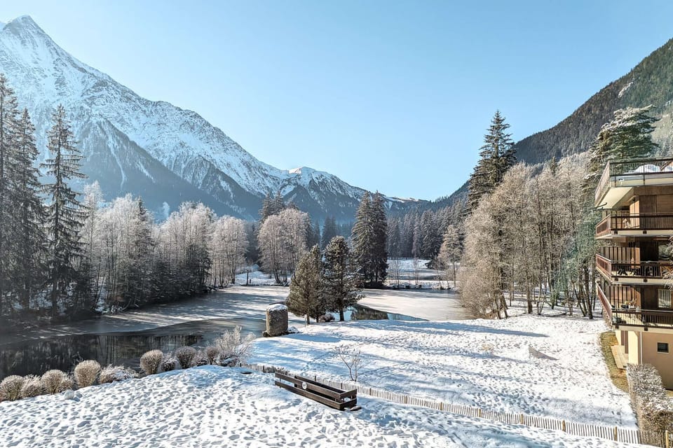 exterior snow 2