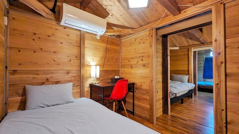 Basic Shared Dormitory, Men only | Desk, free WiFi, bed sheets