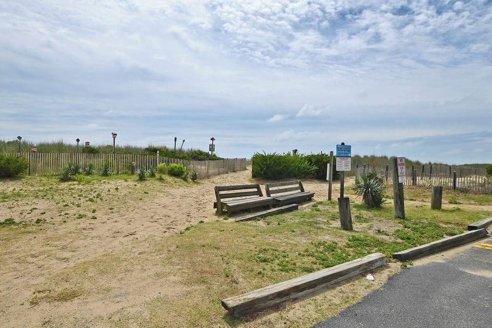 Beach Entrance 124rd