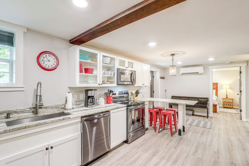 Apartment (1 Bedroom) | Interior