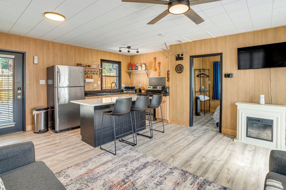 House (1 Bedroom) | Interior