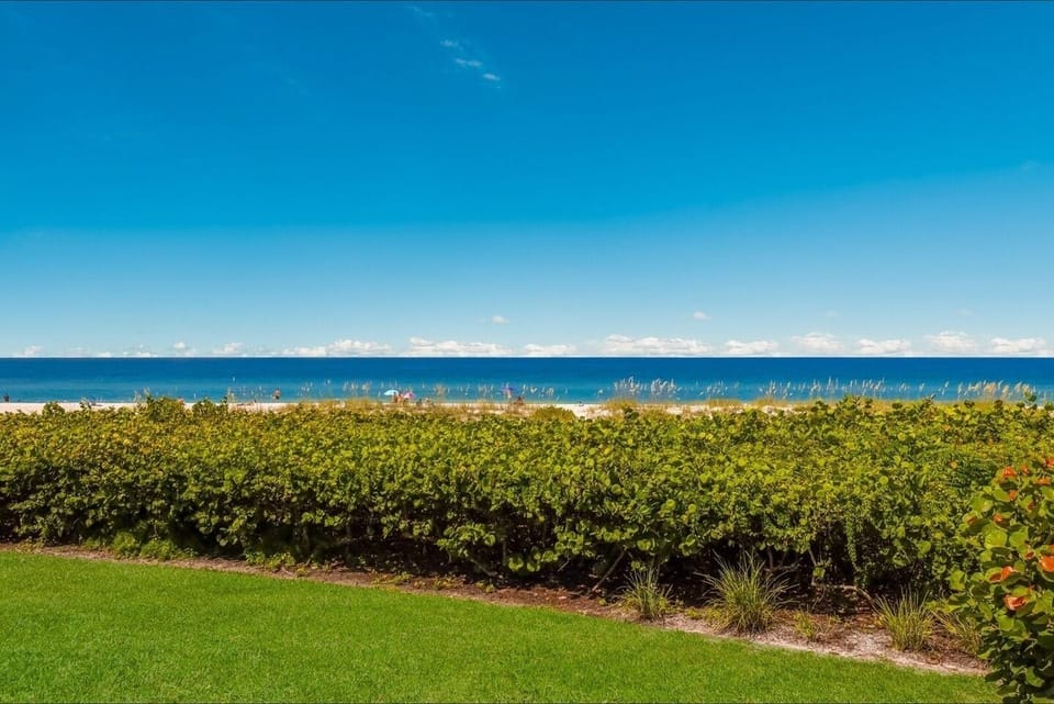 4200 Gulf Drive Unit 108 2 Bedroom Home by RedAwning Apartment in Holmes Beach