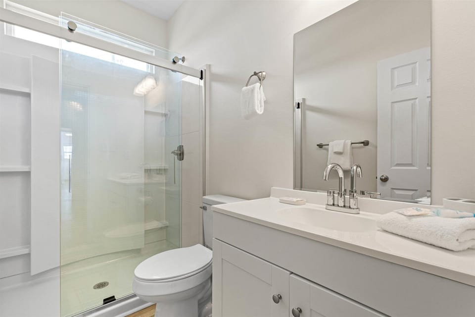 See View Haven Commone Bathroom with Shower Stall