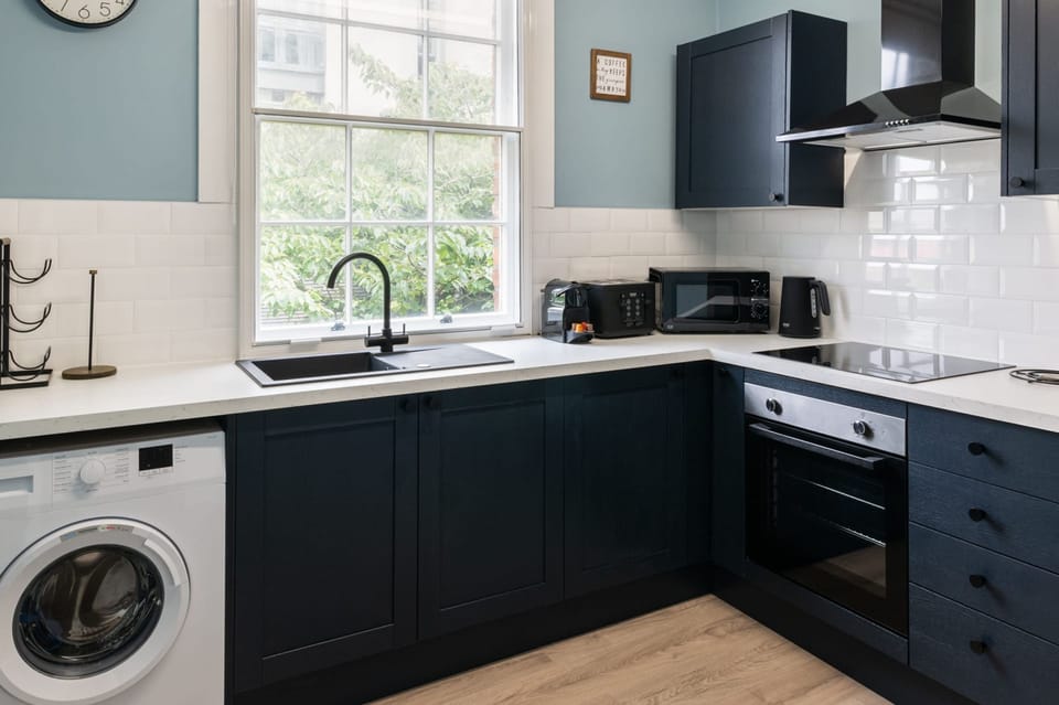 House | 1 bedroom, iron/ironing board