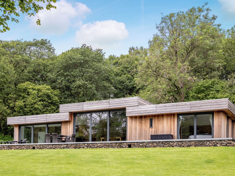 Fantastic holiday property | Horse Spout - Otter Tarn, Backbarrow, near Newby Bridge