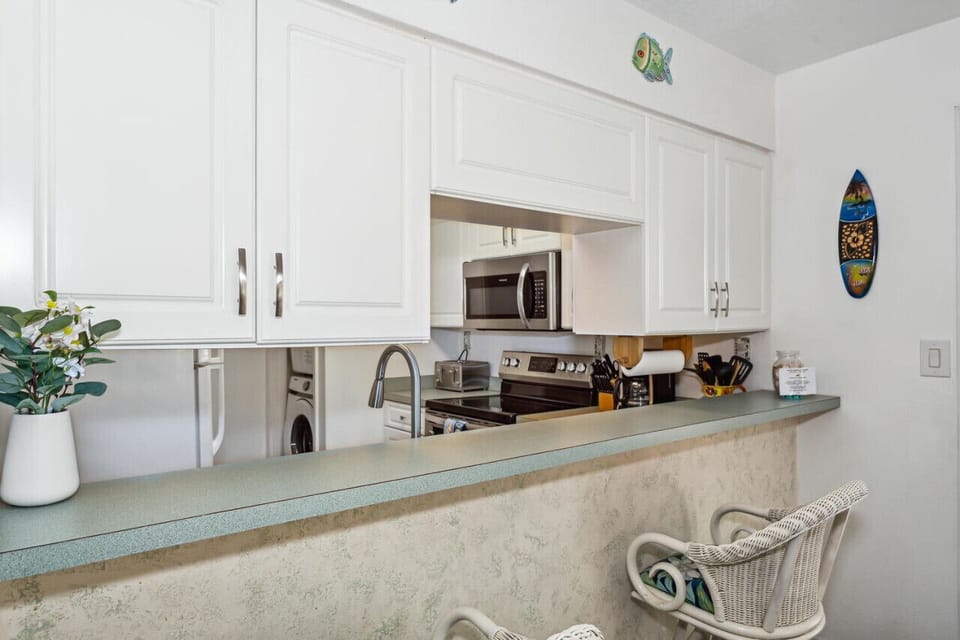 Breakfast Bar