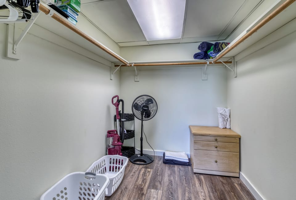 1st Floor Master Walk in 