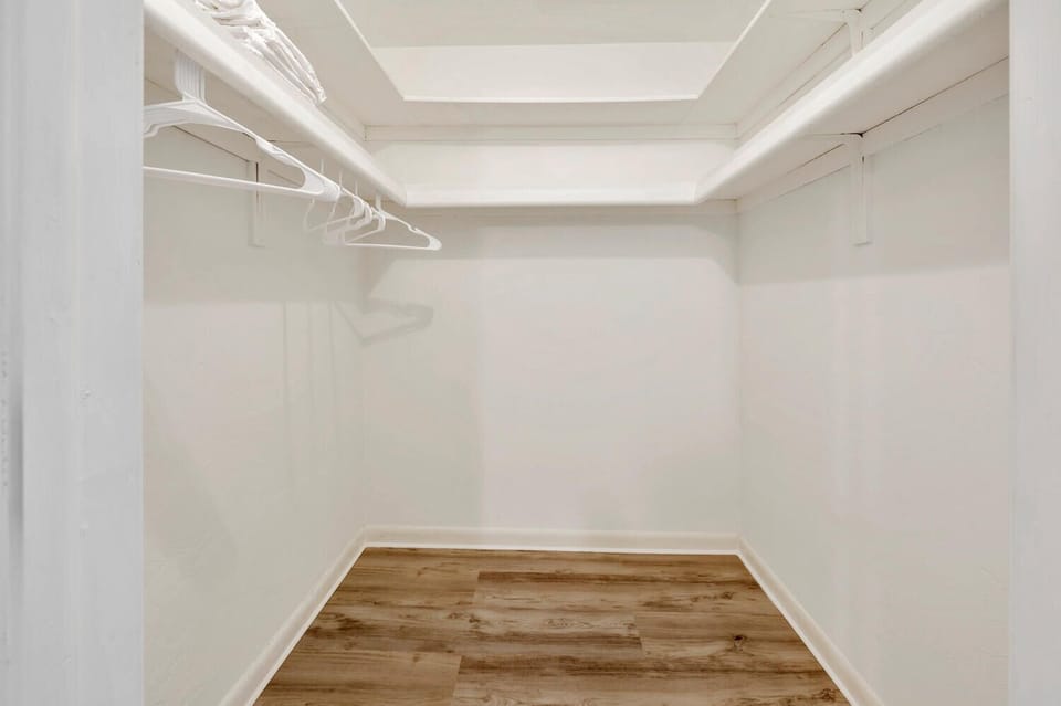 Walk in closet