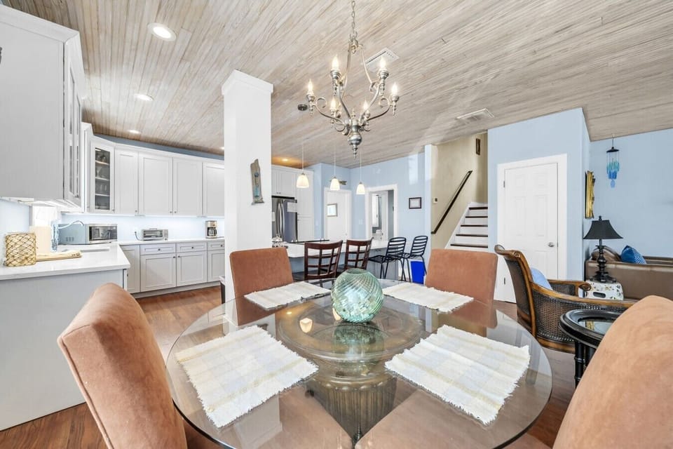 Enjoy meals together at the large dining table and additional counter seating.