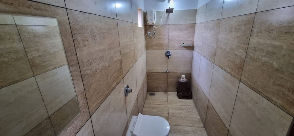 Luxury Double Room, Garden View | Individually decorated, individually furnished, free WiFi