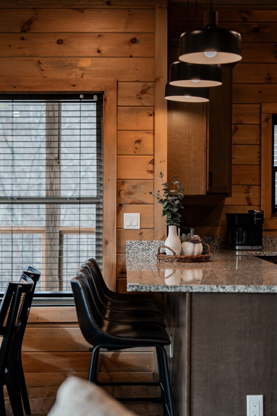 Cabin, 4 Bedrooms | Interior