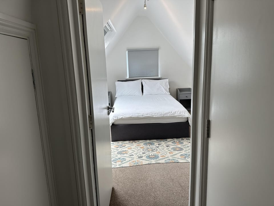 Apartment - Sleeps 4 & Free Parking Apartment in London Borough of Camden