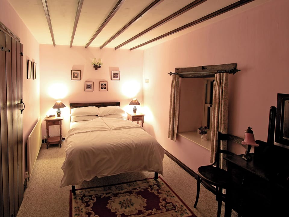 Spacious double bedroom | Stonecroft, Middleham, near Leyburn