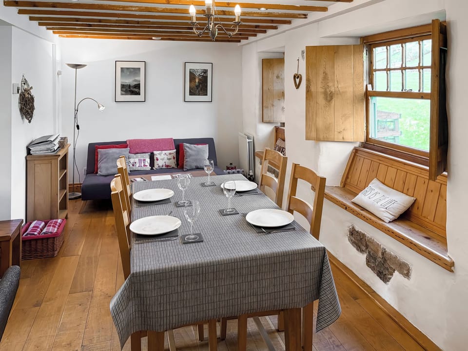 Light and airy dining area with additional seating/reading zone | Arngill, Muker