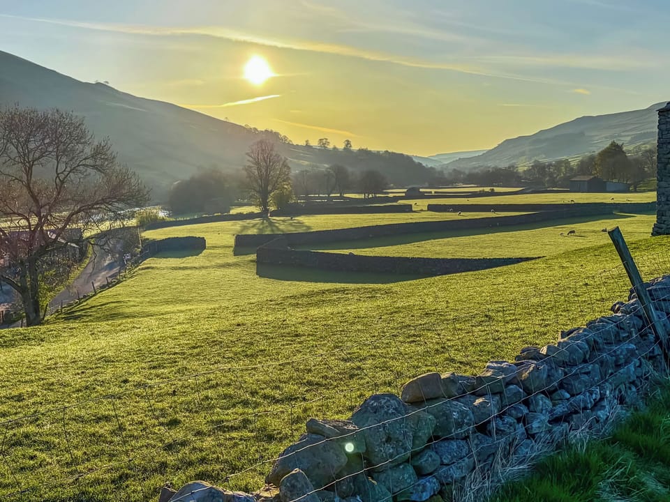 Surrounding area | Arngill, Muker