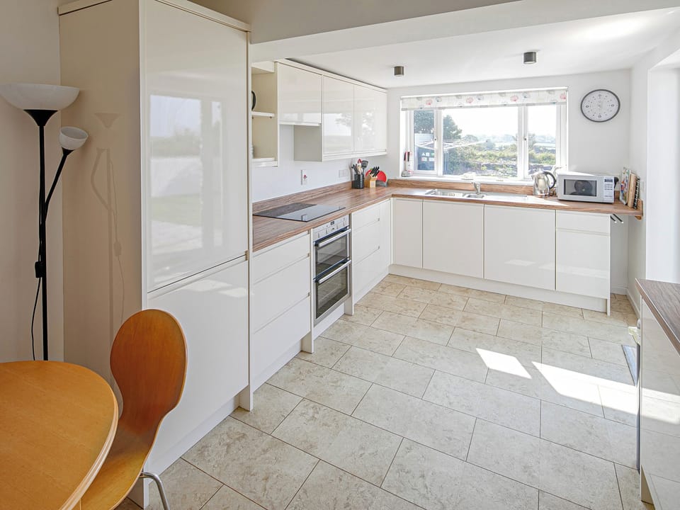 Kitchen area | Llechwedd, Morfa Nefyn, Pwllheli