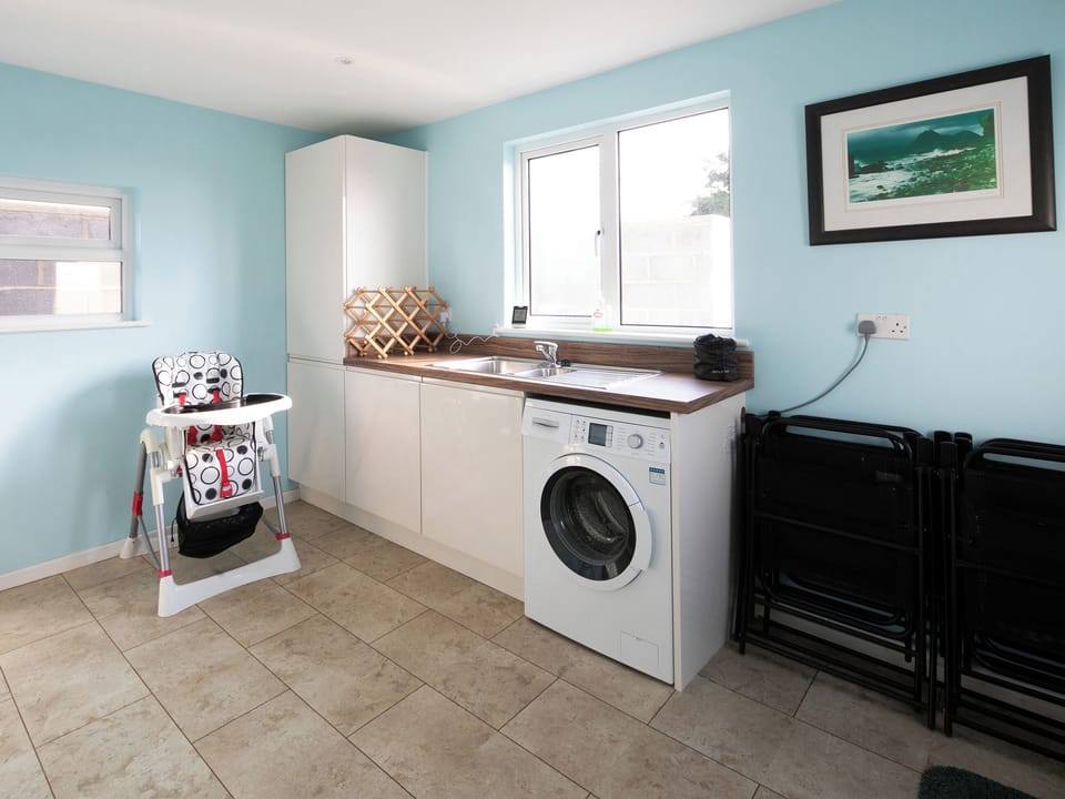 Utility room | Llechwedd, Morfa Nefyn, Pwllheli