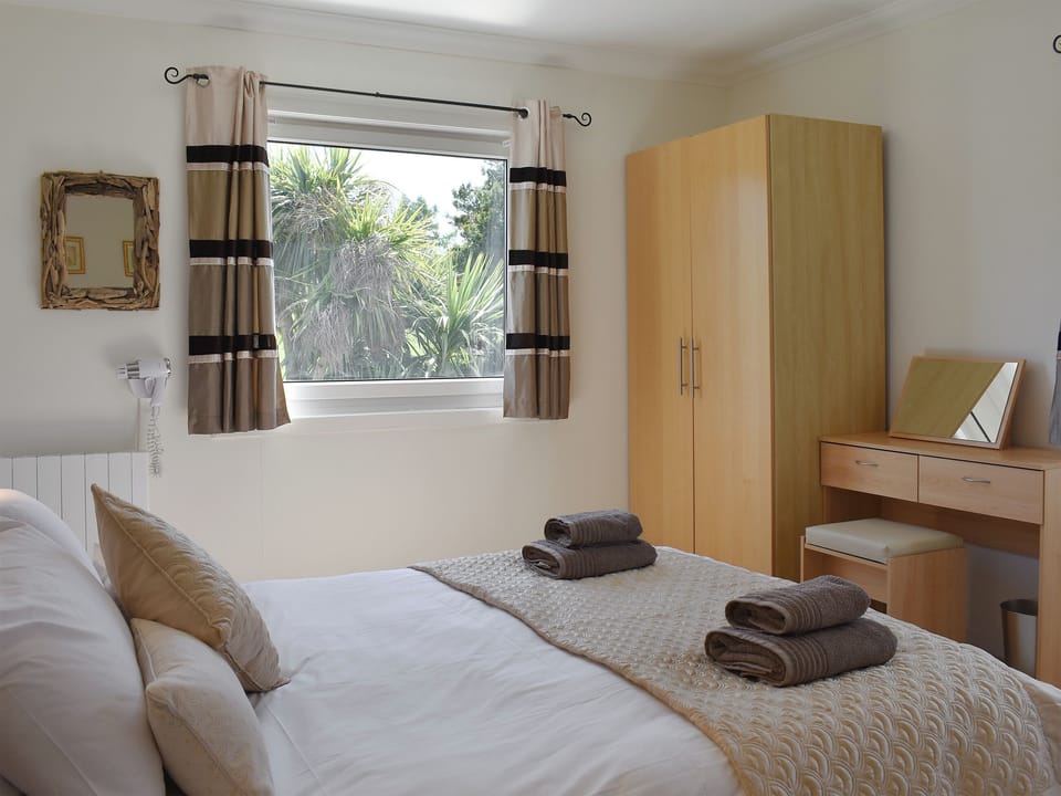 Comfortable double bedroom with en-suite shower room | Fellview, Brodick, Isle of Arran