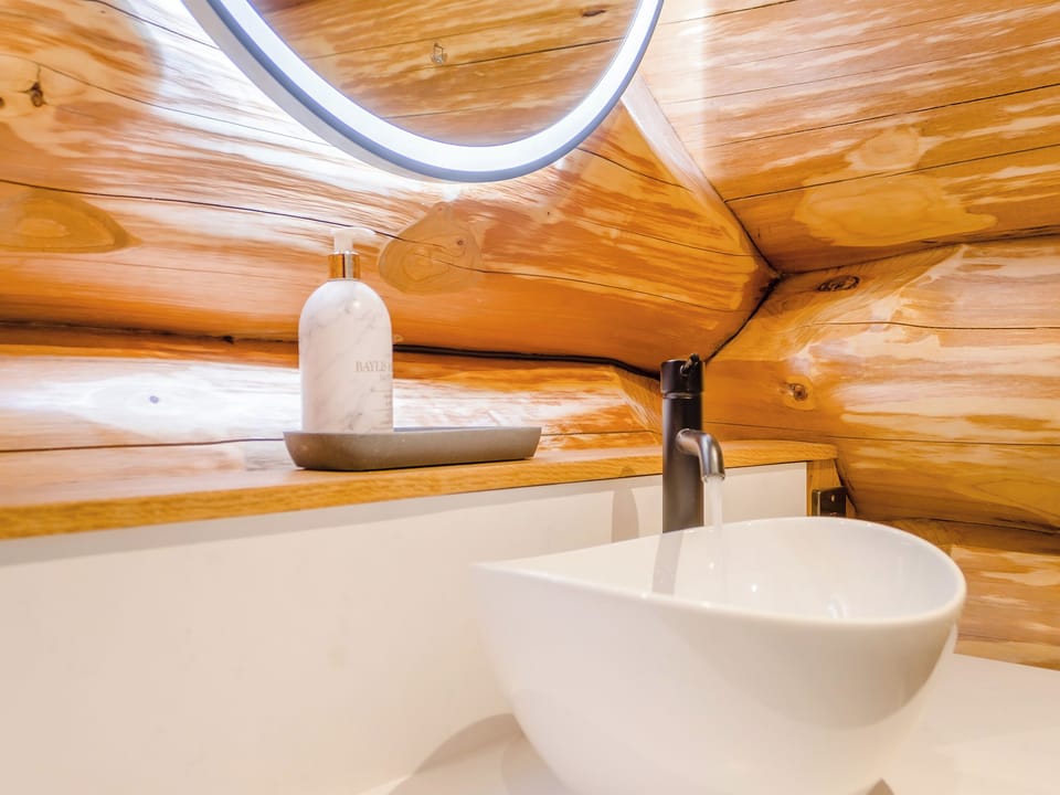 Bathroom | Hope Hideaway, Hope, near Welshpool