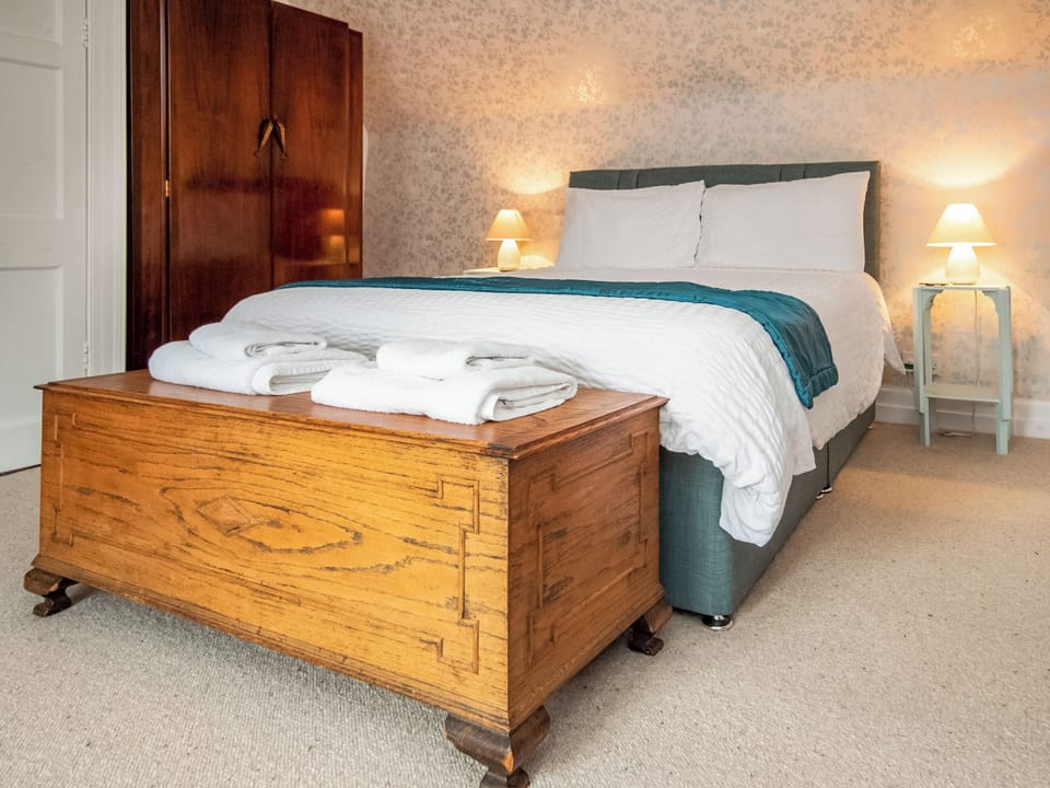 Double bedroom | Solus Na Madainn, Easter Ross