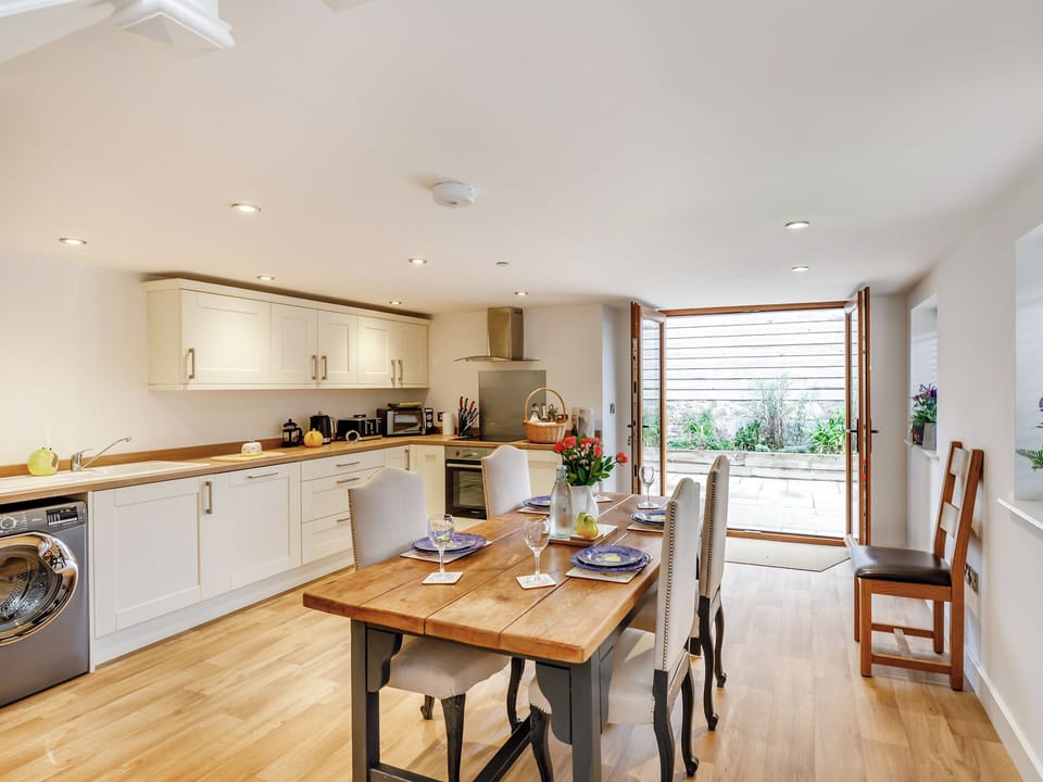Kitchen/diner | Pentre GetawaysThe Granary, Llandyssil, near Montgomery