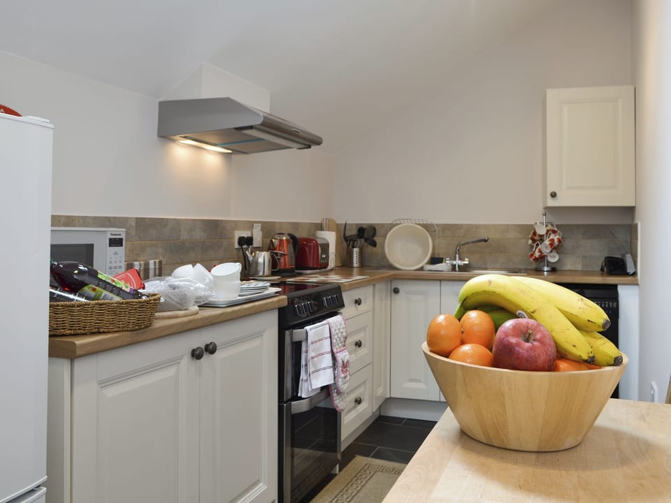 Fully appointed kitchen | Beudy, Rhyd Ddu, Caernarfon