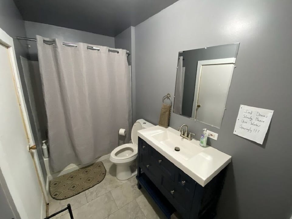 Bathroom shower