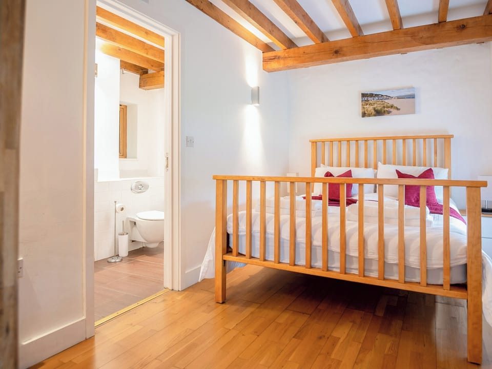 Double bedroom | Awel Deg, Arthog 