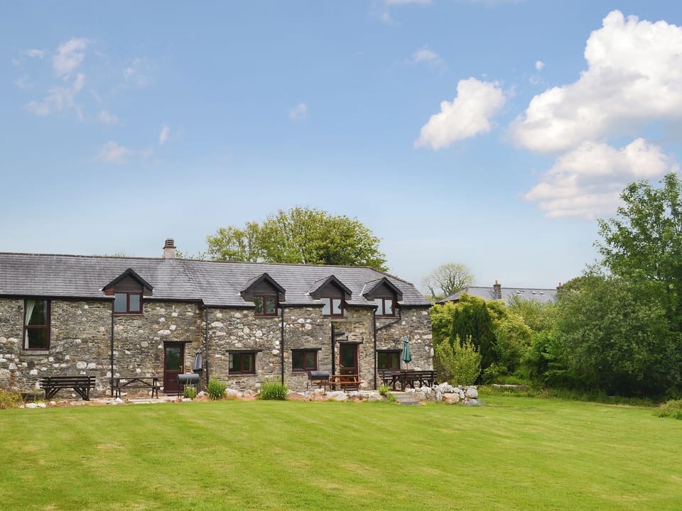 Exterior | Rosemary - Sherrill Farm Holiday Cottages, Dunterton, near Tavistock