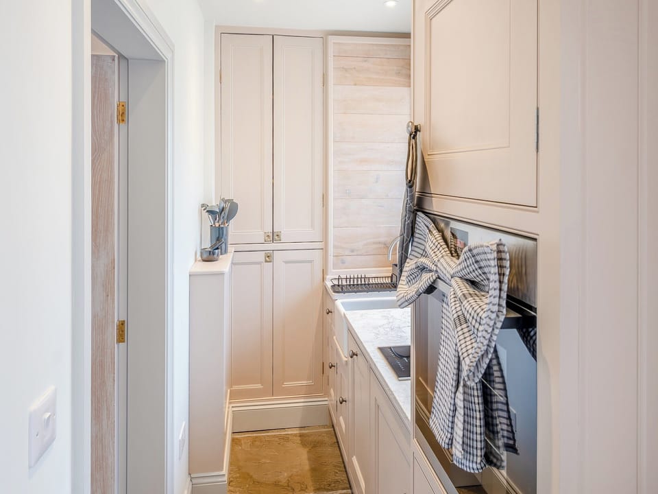 Kitchen | The Drunken Carpenter&rsquo;s Cottage, Sneaton, near Whitby