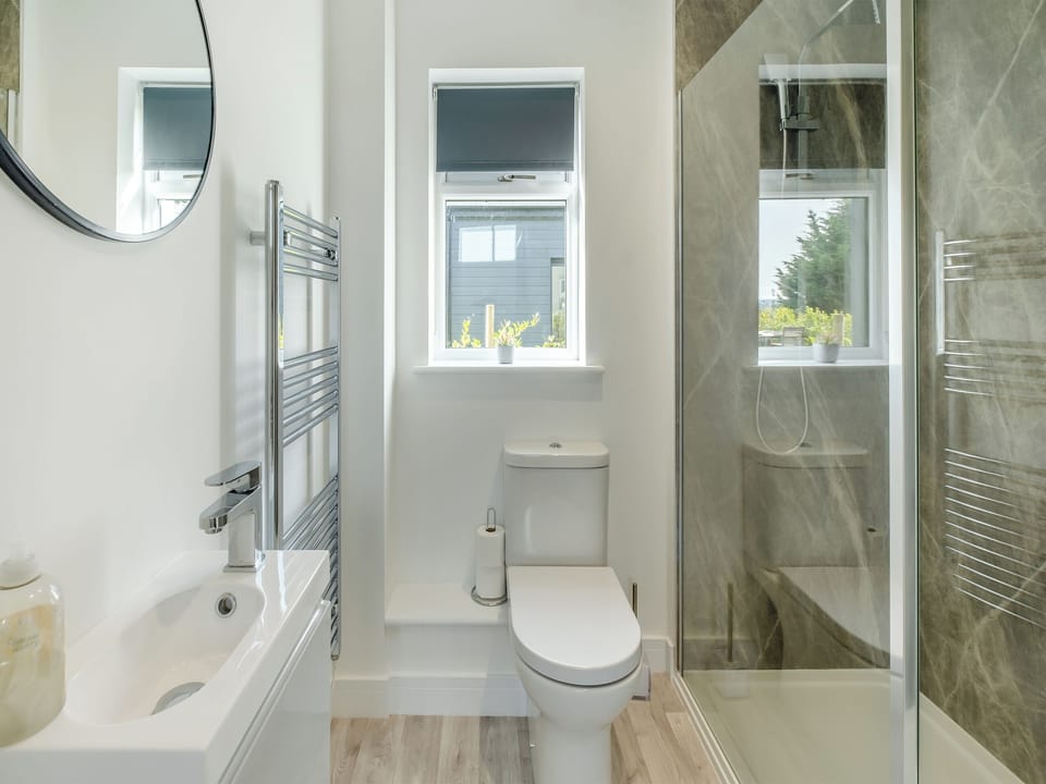 Shower room | Trafalgar - Fair Isle Holiday Cottages, Near Newport