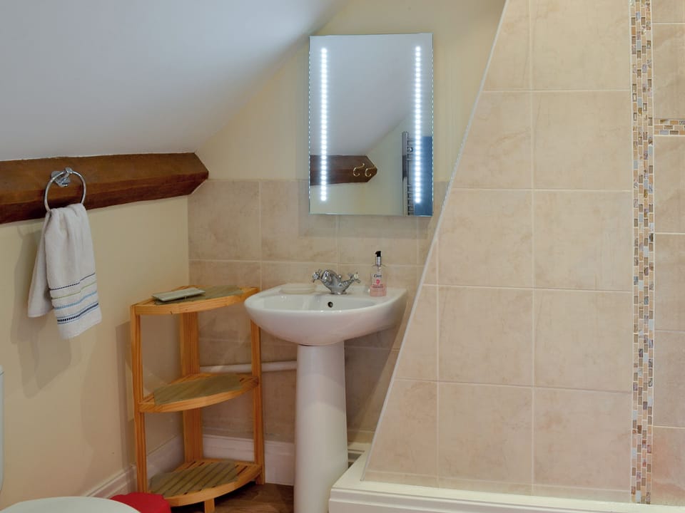 Bathroom | The Old King&rsquo;s Head, Pickering