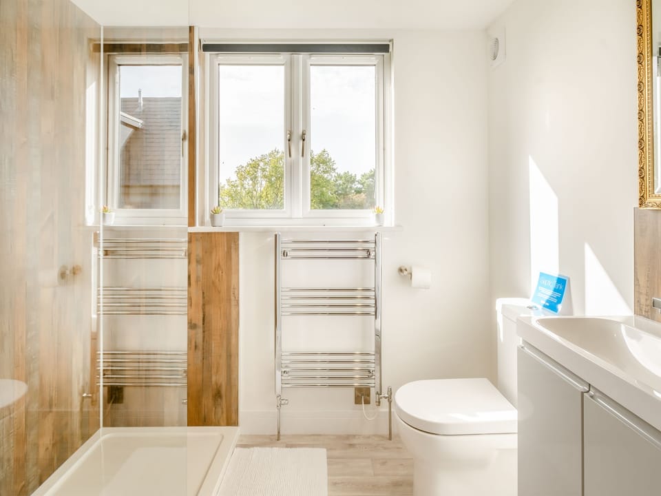 Shower room | Viking - Fair Isle Holiday Cottages, Near Newport