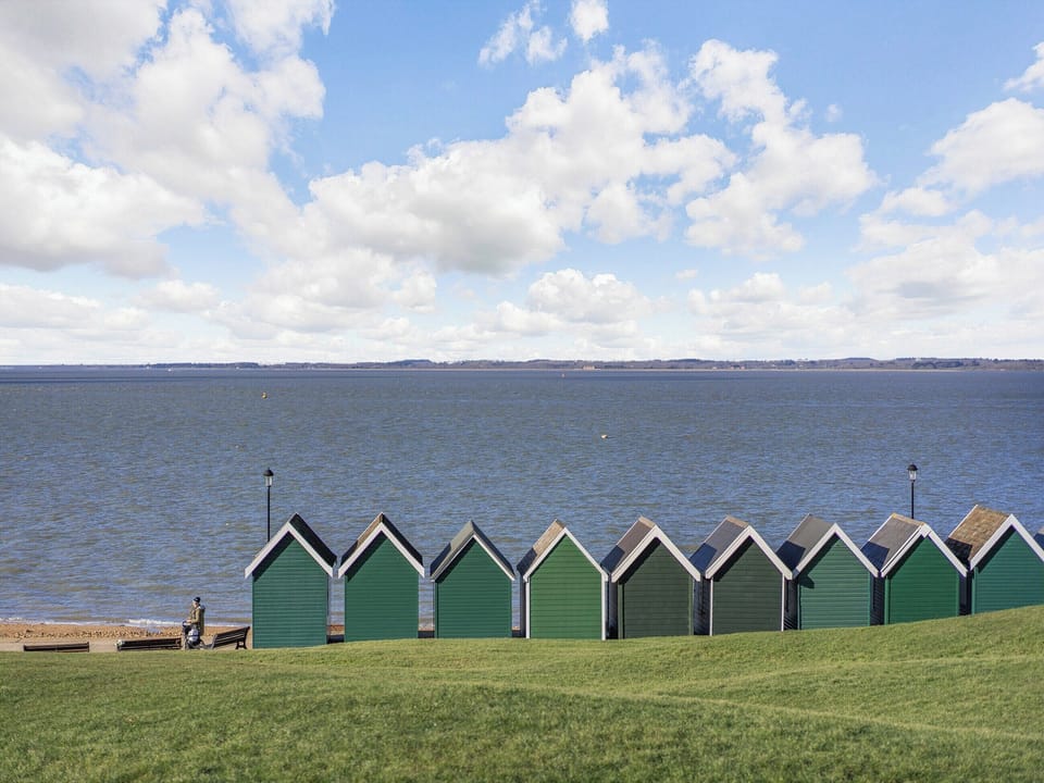 Surrounding area | Green Poplars, Gurnard