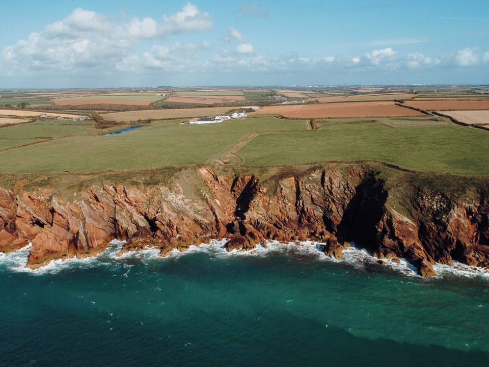 Surrounding area | The Cowshed - Musselwick Farm, St Brides