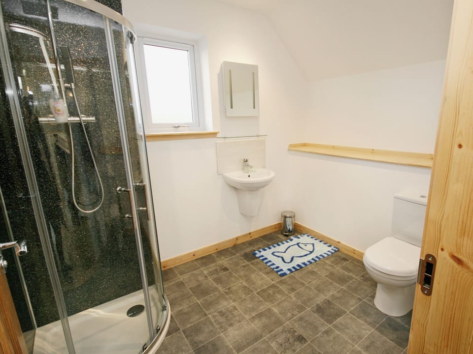 Bathroom | Shelduck House, Portnalong, Isle of Skye