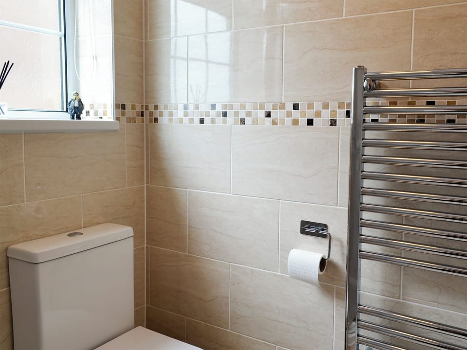 Shower room | Lighthouse View, Flamborough near Bridlington