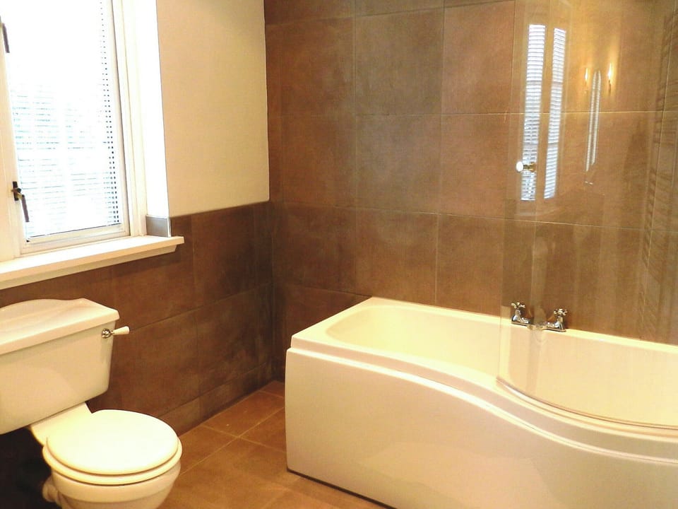 Bathroom | St Brides, Lamlash, Isle of Arran