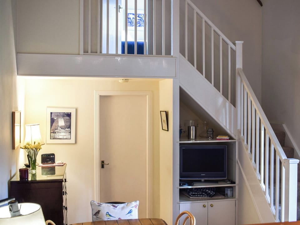 Dining room | Gushat Cottage, Strathtay, near Aberfeldy