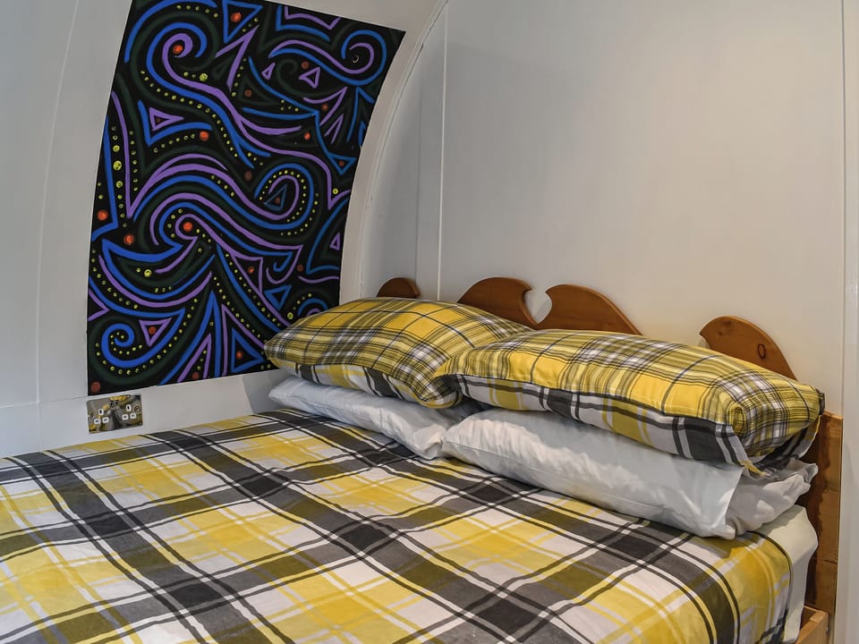 Double bedroom | The Orb, Hastingleigh, near Ashford
