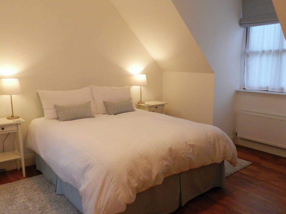 Double bedroom | Seaview Cottage, Lamlash, Isle of Arran