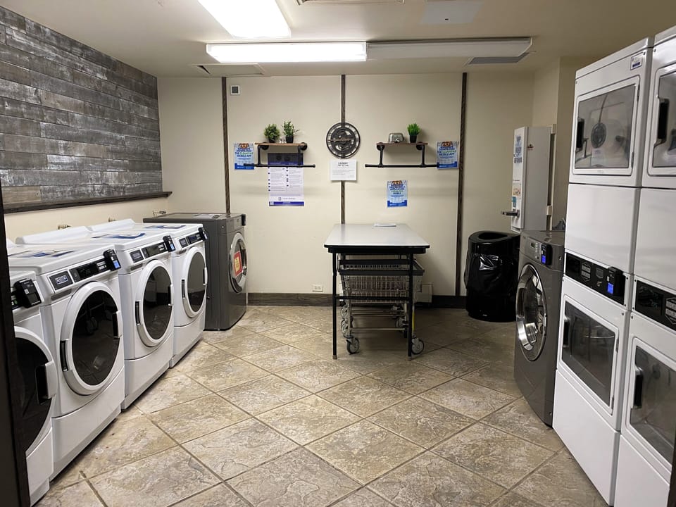 Commercial laundry